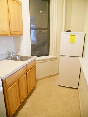 Rented by DSA Realty | media 12