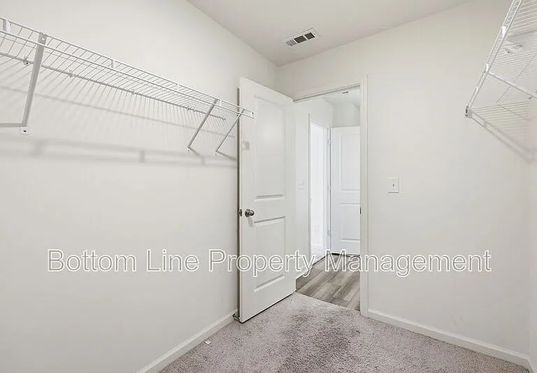 1117 Dakine Dr — Photo 29