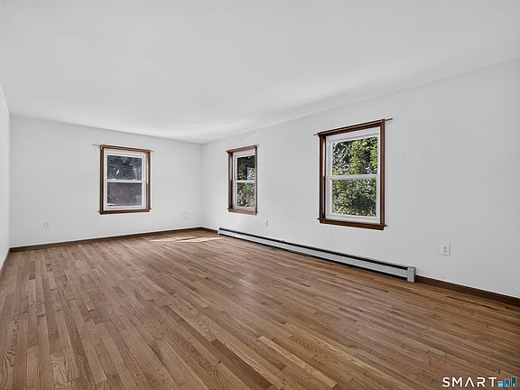 4th image of 126 Clarks Falls Road