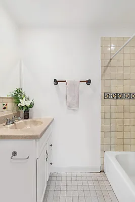 Sold by Compass | media 6
