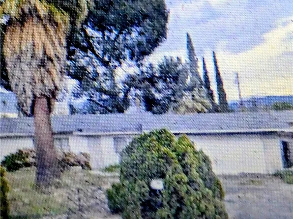 7739 Shasta Ave, Highland, CA 92346