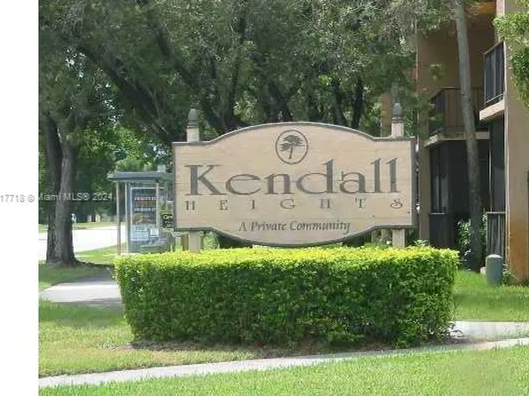 13700 SW 62nd St APT 101, Miami, FL 33183