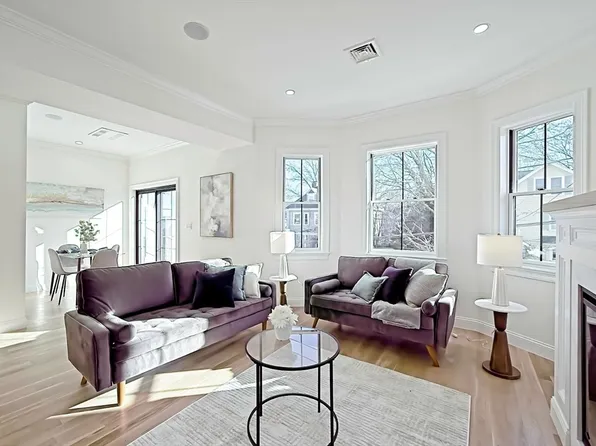 252 Lexington Ave #2, Cambridge, MA 02138