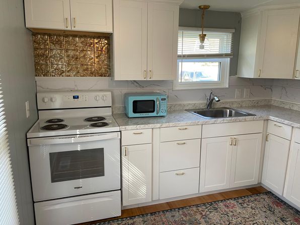 (undisclosed Address)