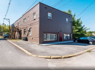 18 Cleveland Ave APT 4, Westover, WV 26501