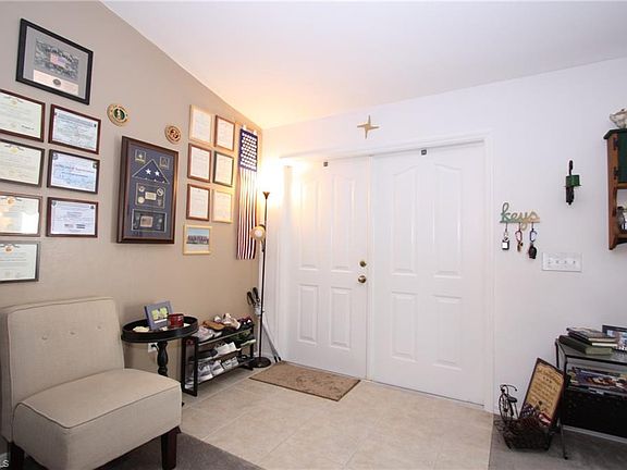 3rd image of 2616 22nd St W Unit 11