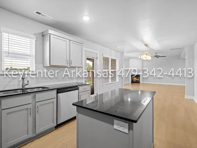 311 Pennington Ave — Photo 13