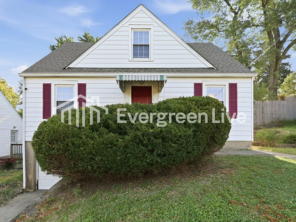 374 Glen Oaks Dr