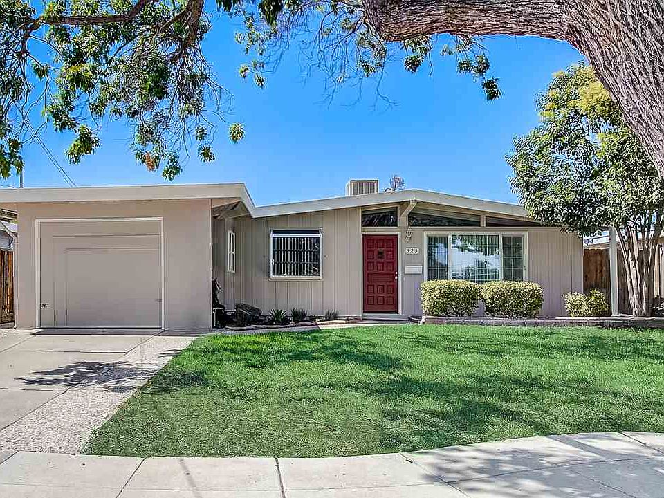 1st image of 523 Bernal Ave
