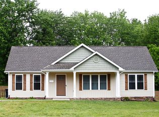 212 Princeton Cir NE, Roanoke, VA 24012
