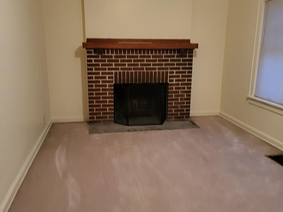 2nd image of 1762 Rutledge St