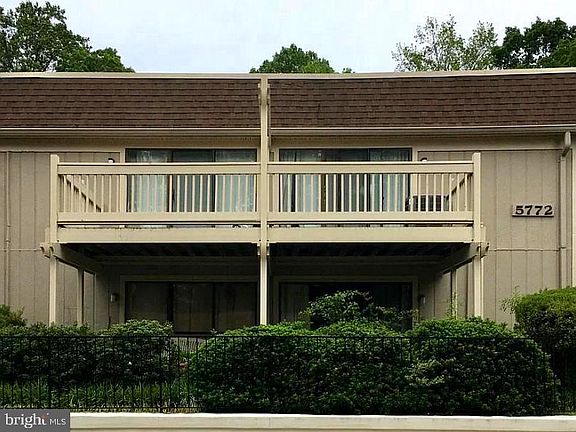 2nd image of 5772 Rexford Ct