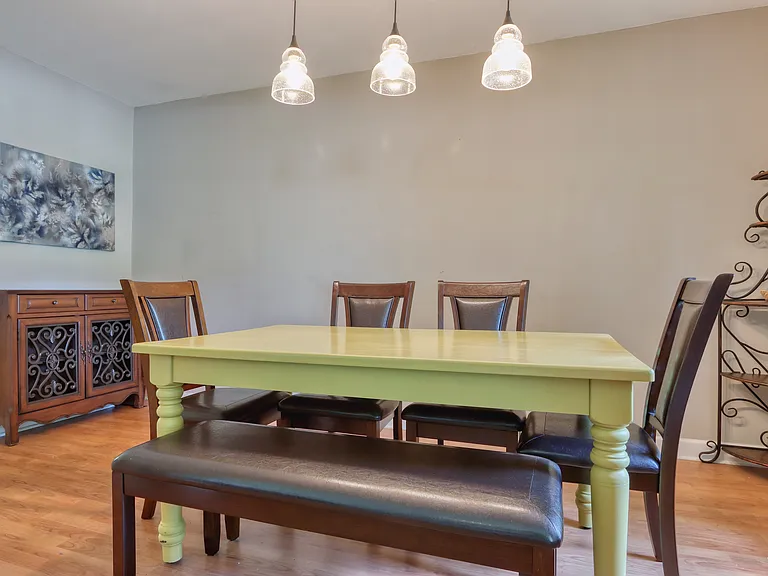 933 Gabriel Rd — Photo 10