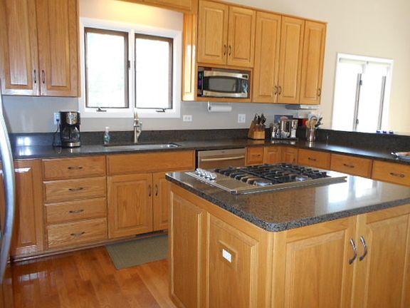 4th image of 38W201 Hawkins Ln