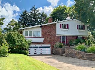 7 Robin Rd, Mc Kees Rocks, PA 15136
