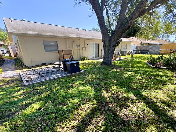 3rd image of 3005 Catherine Dr