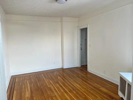 Rented by Station Cities | media 13