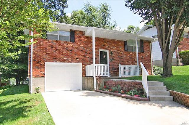 1st image of 1824 Delwin St