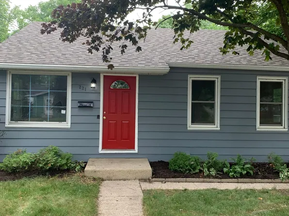 221 Hopkins St, Michigan City, IN 46360