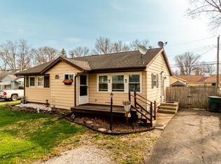212 N Bittersweet Ln, Muncie, IN