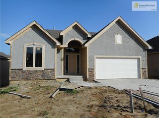 19497 W 110th Ter, Olathe, KS 66061