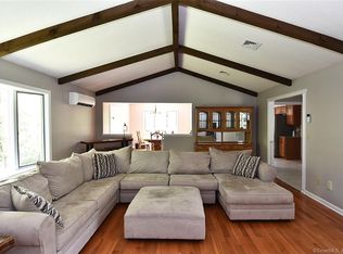 41 Midwood Ct, Hamden, CT 06518