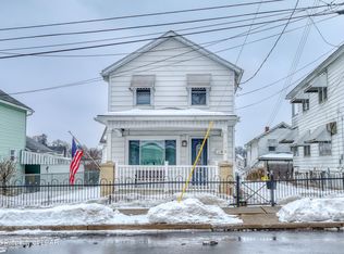 118 Oak St, Nanticoke, PA 18634