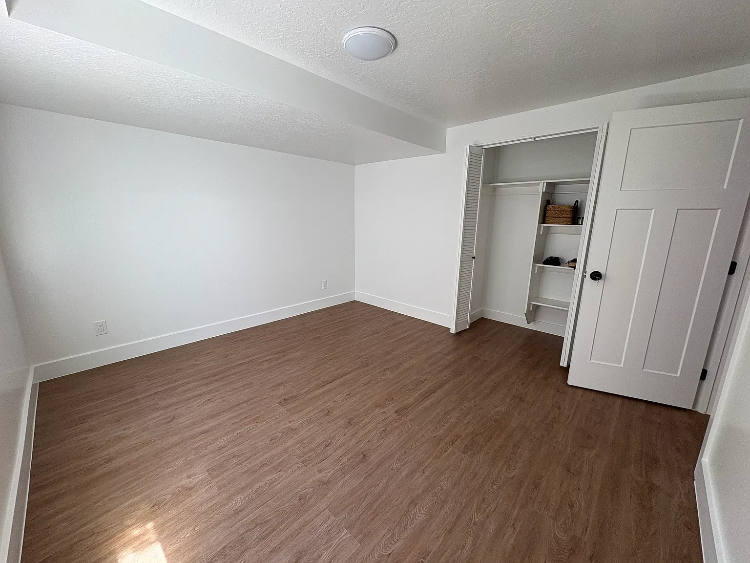 W 1230 N, Lehi — Photo 4