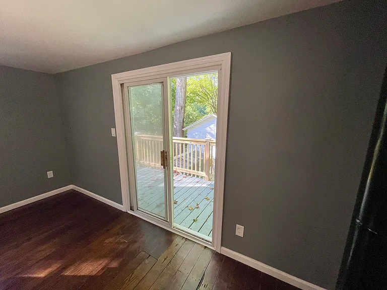 713 Warren Rd — Photo 24