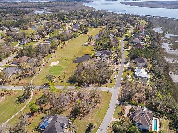 3rd image of 143 Riverwalk Dr