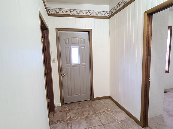 3rd image of 3241 N 22nd St