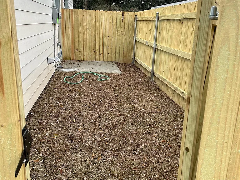 144 Whittington Dr — Photo 10