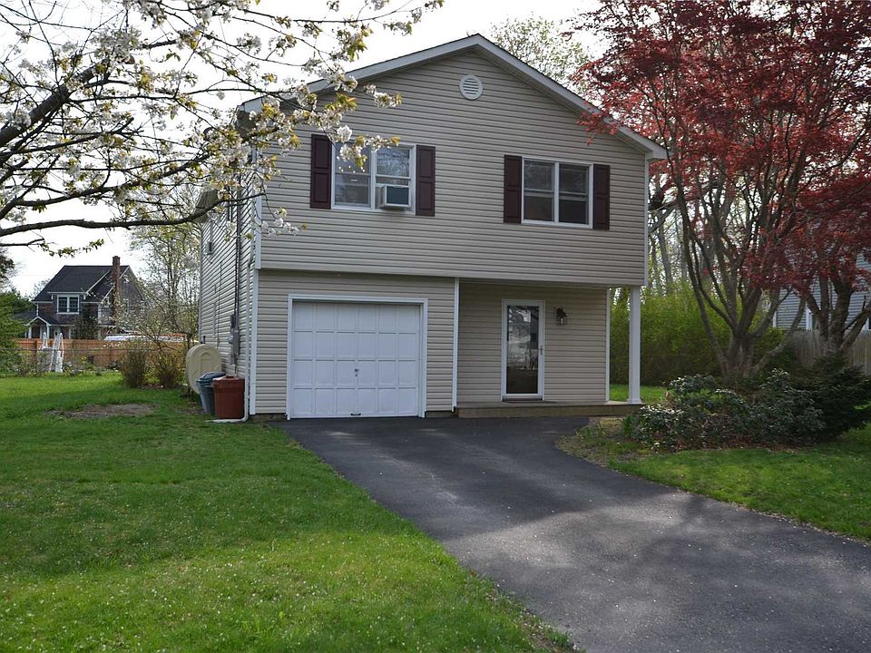 1st image of 6 Berger Ave