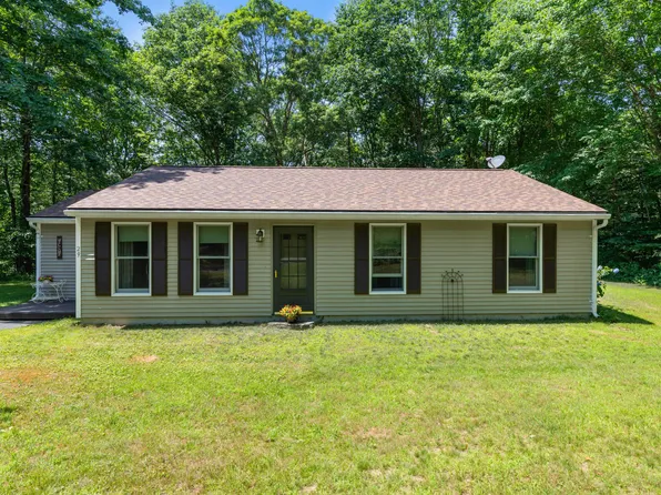 29 Pine Drive, Windham, ME 04062