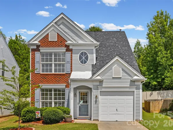 2139 Kaybird Ln, Charlotte, NC 28270