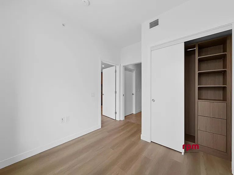 626 Claremont St #21XX — Photo 8