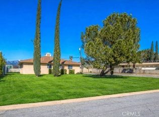 34334 La Raye Dr, Yucaipa, CA 92399