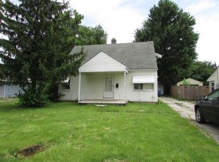 996 S James Rd, Columbus, OH 43227