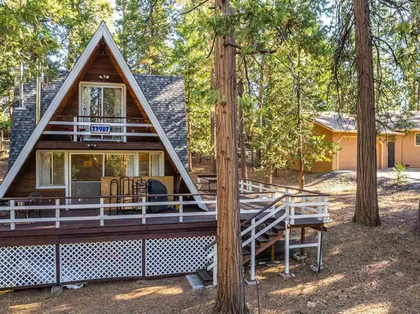 23987 Pine Lake Dr, Mi Wuk Village, CA 95383