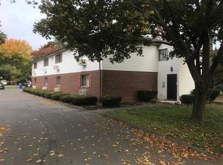 367 East St #2B, Plainville, CT 06062