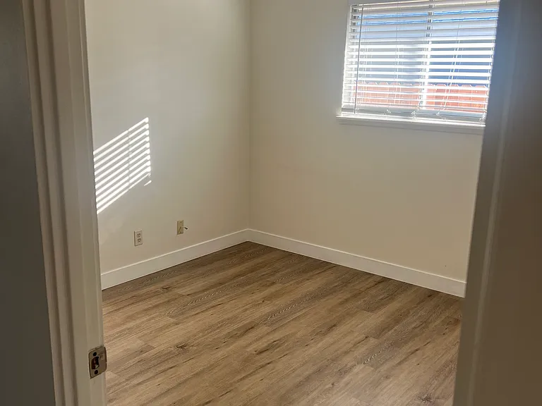156 Alcor Ave — Photo 12