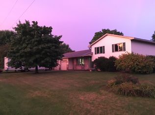 31135 Olinda Trl, Lindstrom, MN 55045