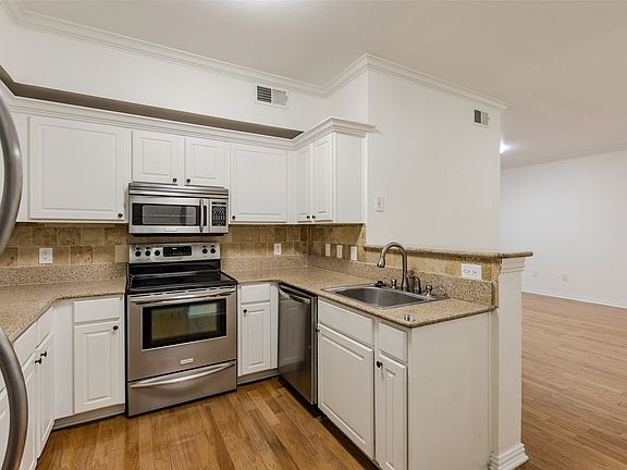 5th image of 2601 Preston Rd APT 3102