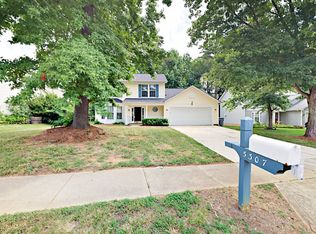 5307 Groveton Ct, Charlotte, NC 28269