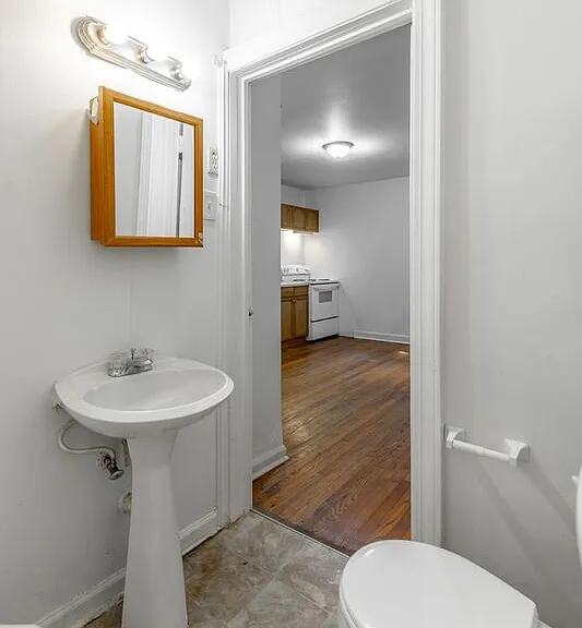 518 E Manning St #1 — Photo 11