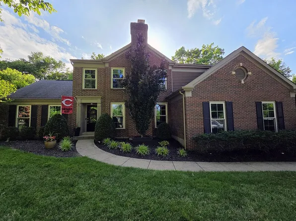 142 Woodspoint Dr, Crestview Hills, KY 41017