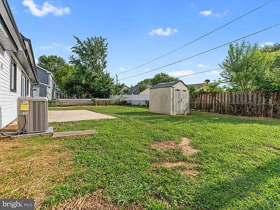 3rd image of 43 Gainscott Ln