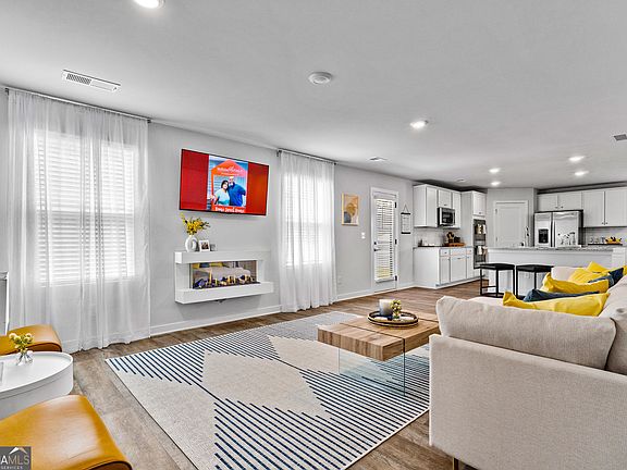 7th image of this home