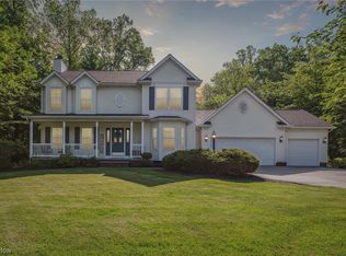 7955 Jennings Dr, Painesville, OH 44077