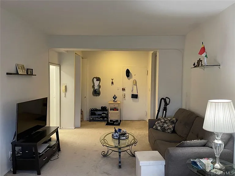 30 Lake St #12D — Photo 5